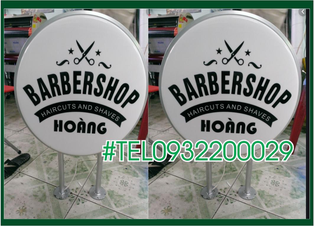 Biển hộp đèn với 2 tấm mica