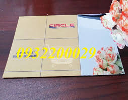 Nhận cắt mica theo tấm yêu cầu