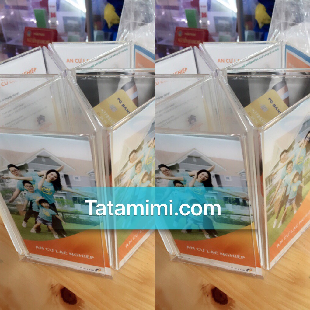 Kệ menu thiết kế cho quán ăn