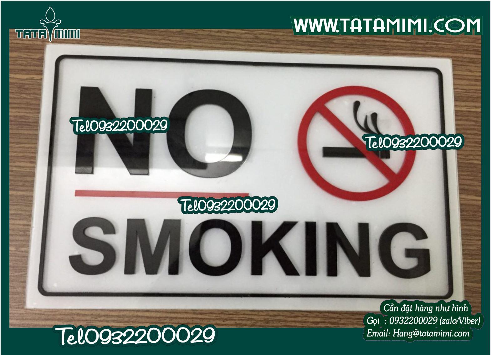 Bảng cấm hút thuốc với màu nền trắng sữa