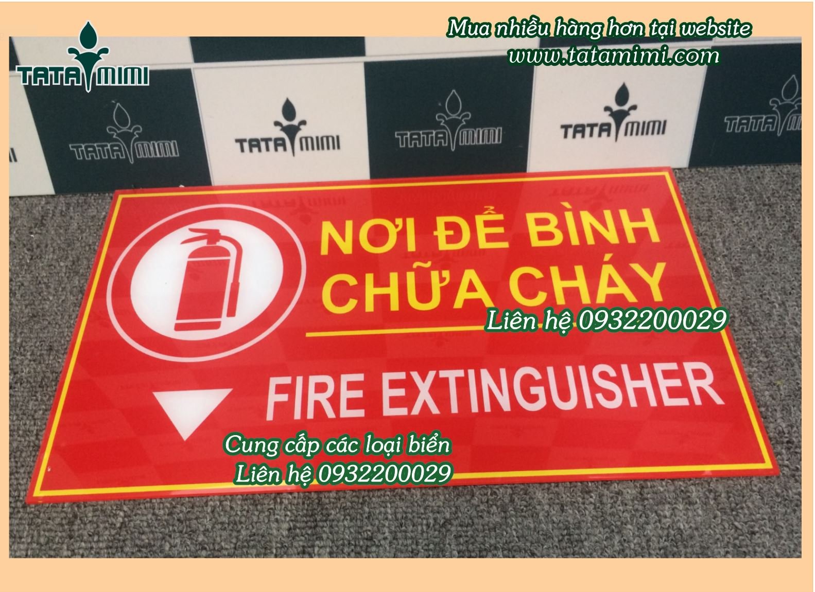 Biển dán tường từ mica in nội dung khác nhau