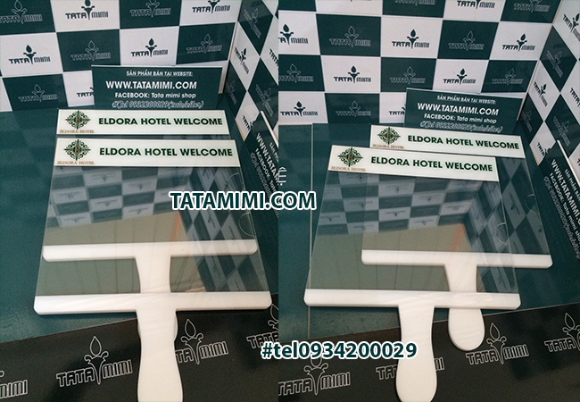 Biển đón sân bay-biển đón người lạ