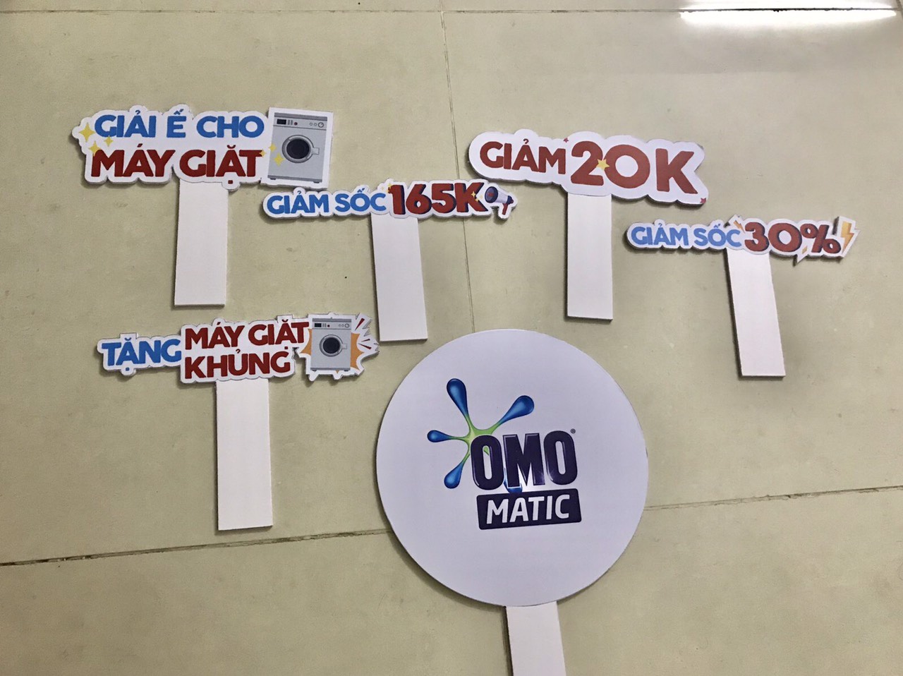 Biển chụp ảnh cầm tay nhẹ gọn