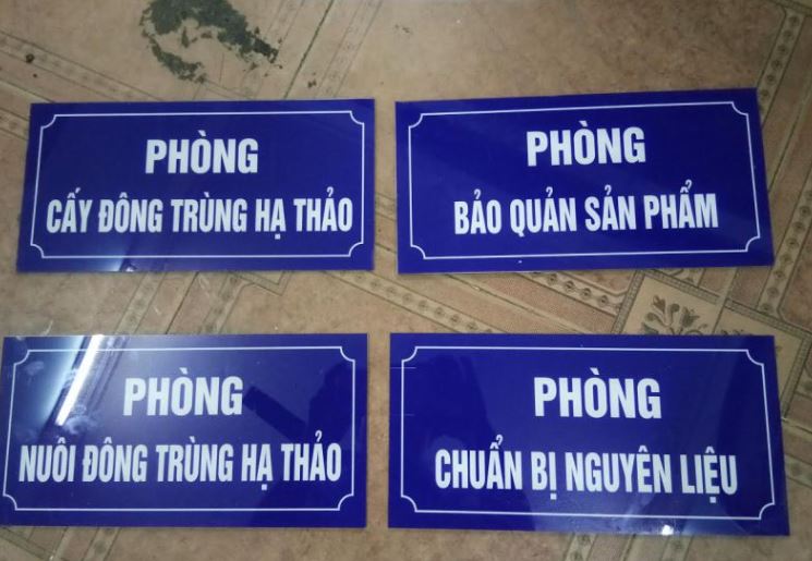 Bảng phòng ban -Bảng phòng ban bằng mica