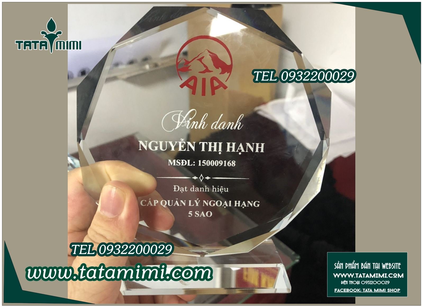 Mẫu cúp mica để trao tặng nhân viên