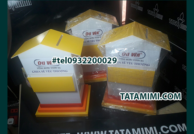 Nên chọn thùng mái nhà hay hình khác để làm thùng thư góp