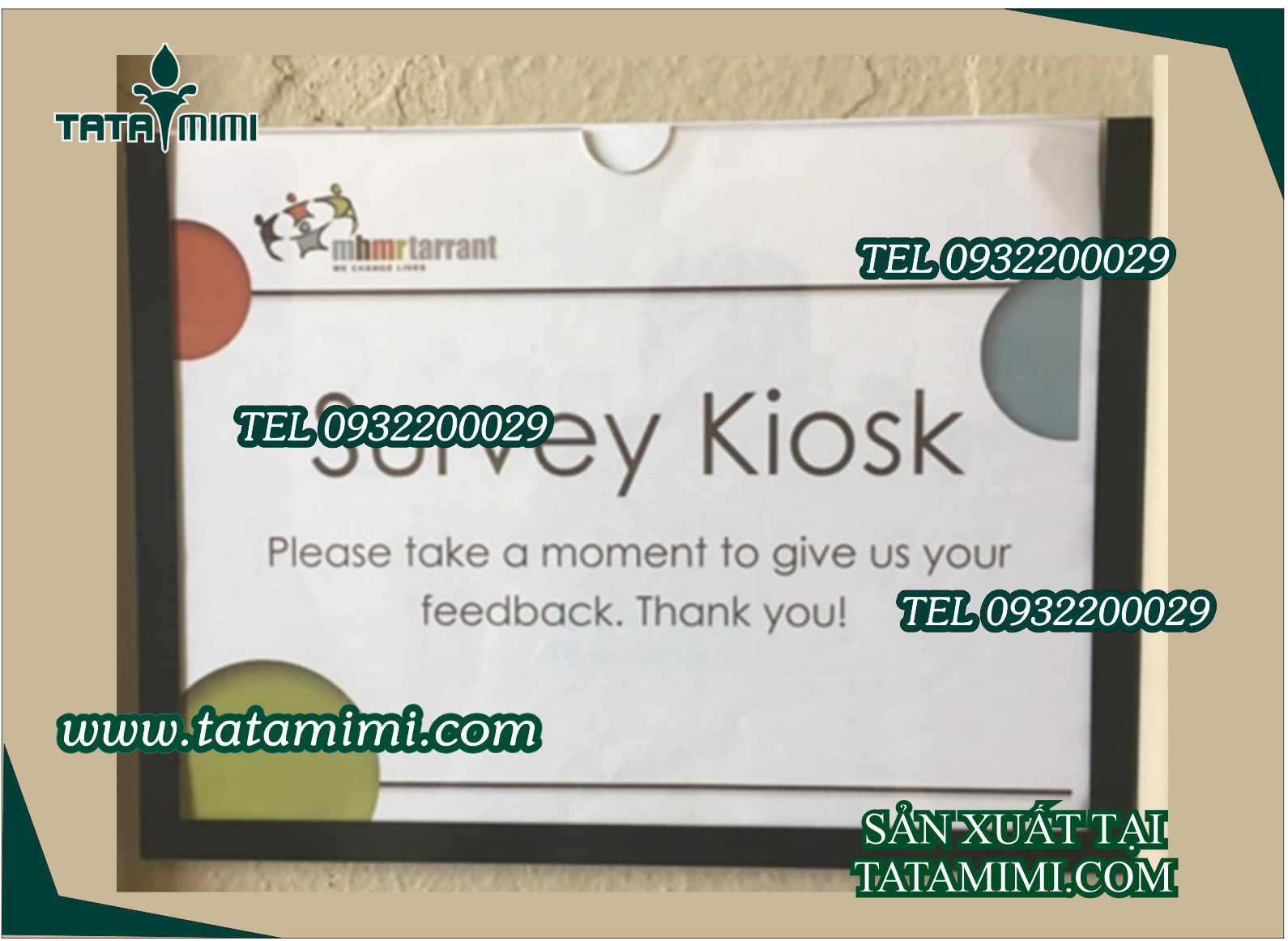 Kệ giấy tờ dán tường bằng mica