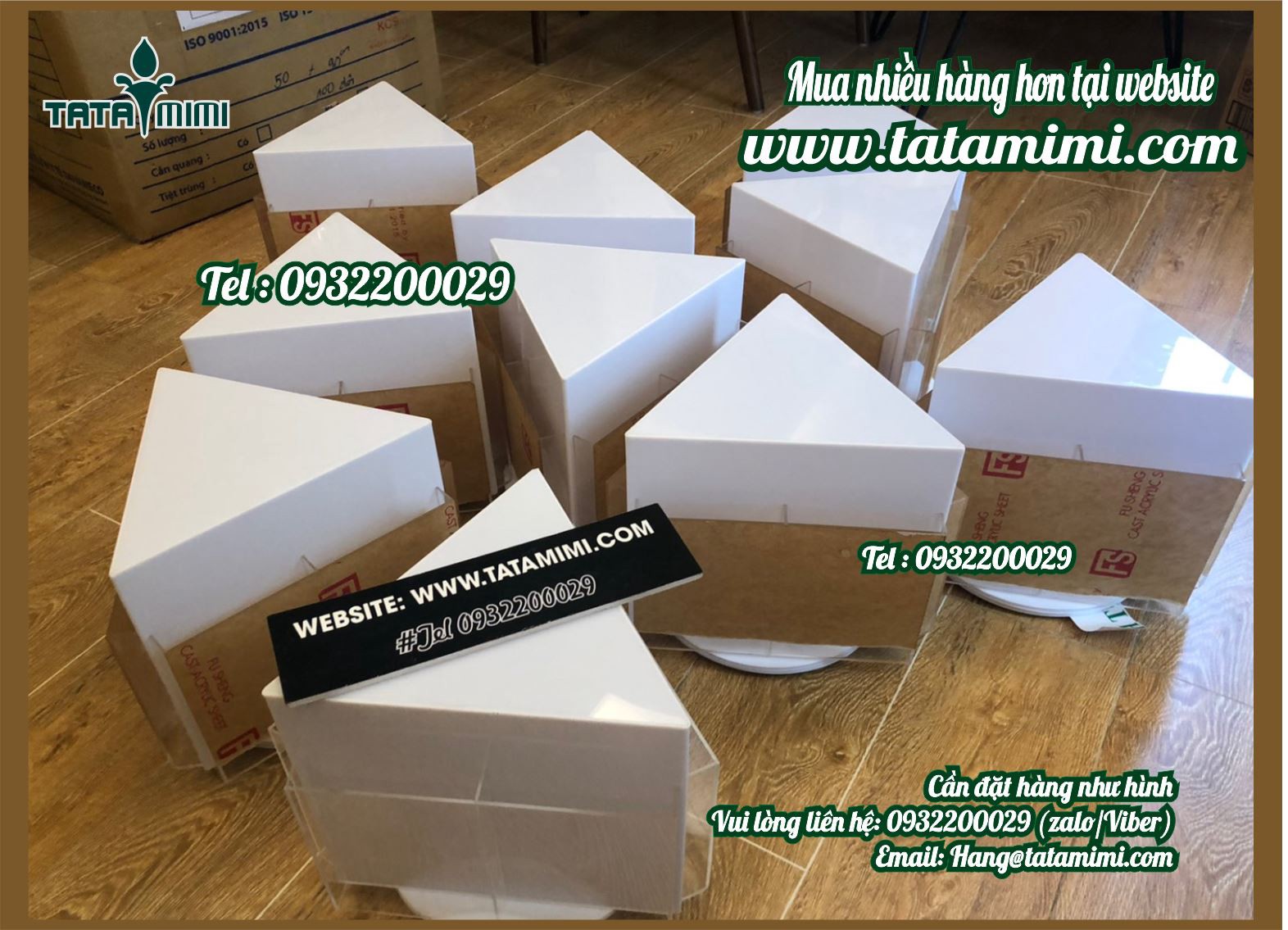 kệ mica đế xoay 3 mặt