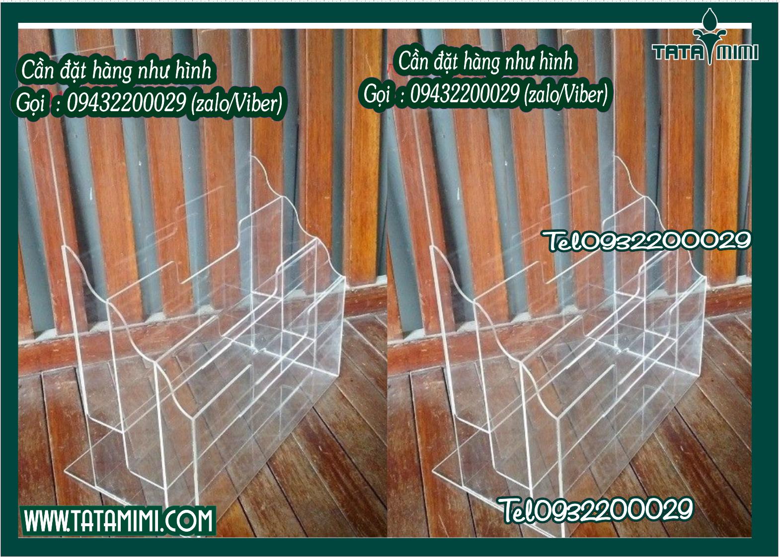 Kệ mica để bàn nhiều tầng giúp khách hàng tiết kiệm không gian