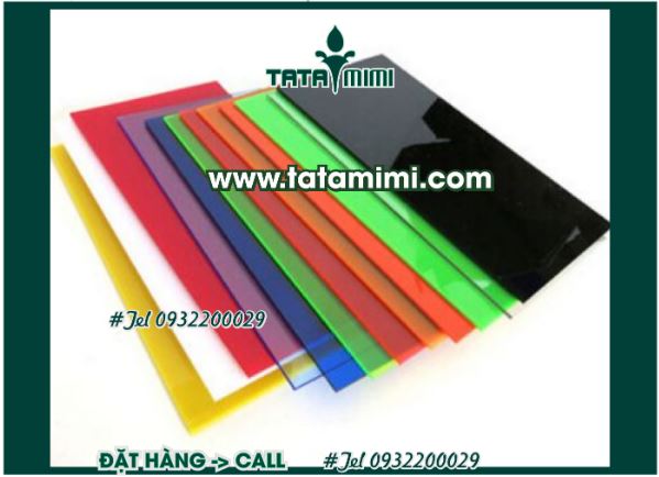 Tấm mica có chống nắng không