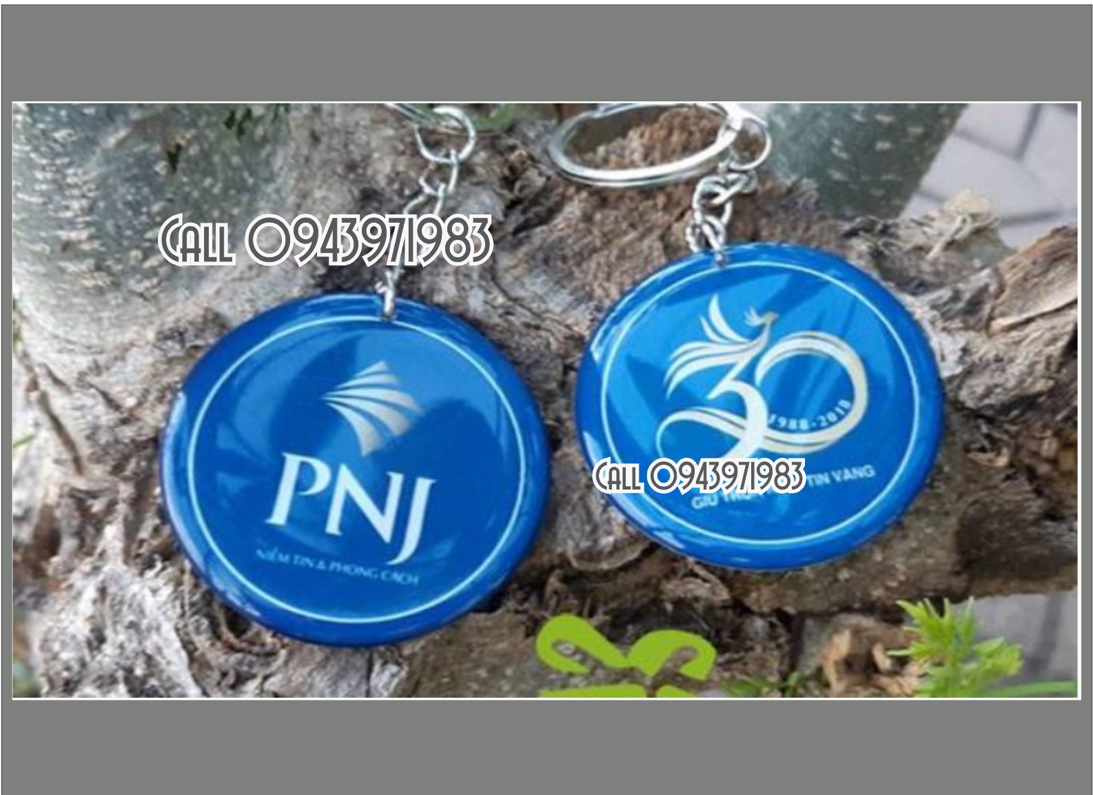 Móc khóa nhiều hình dáng để làm lưu niệm