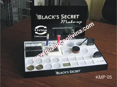 bán kệ đựng mỹ phẩm , sơn móng bền đẹp