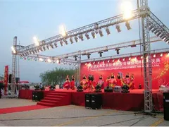 Cho thuê sân khấu với giá rẻ tại Hà nội