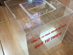 Hòm phiếu mica có bán sẵn tại Hà Nội