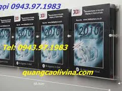 Kệ mica trưng bày treo tường