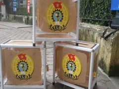 Nhận làm hòm phiếu bo nhôm theo yêu cầu