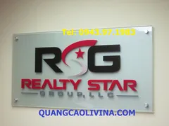 Tư vấn biển hiệu cho cửa hàng quần áo thời trang như nào hợp lý