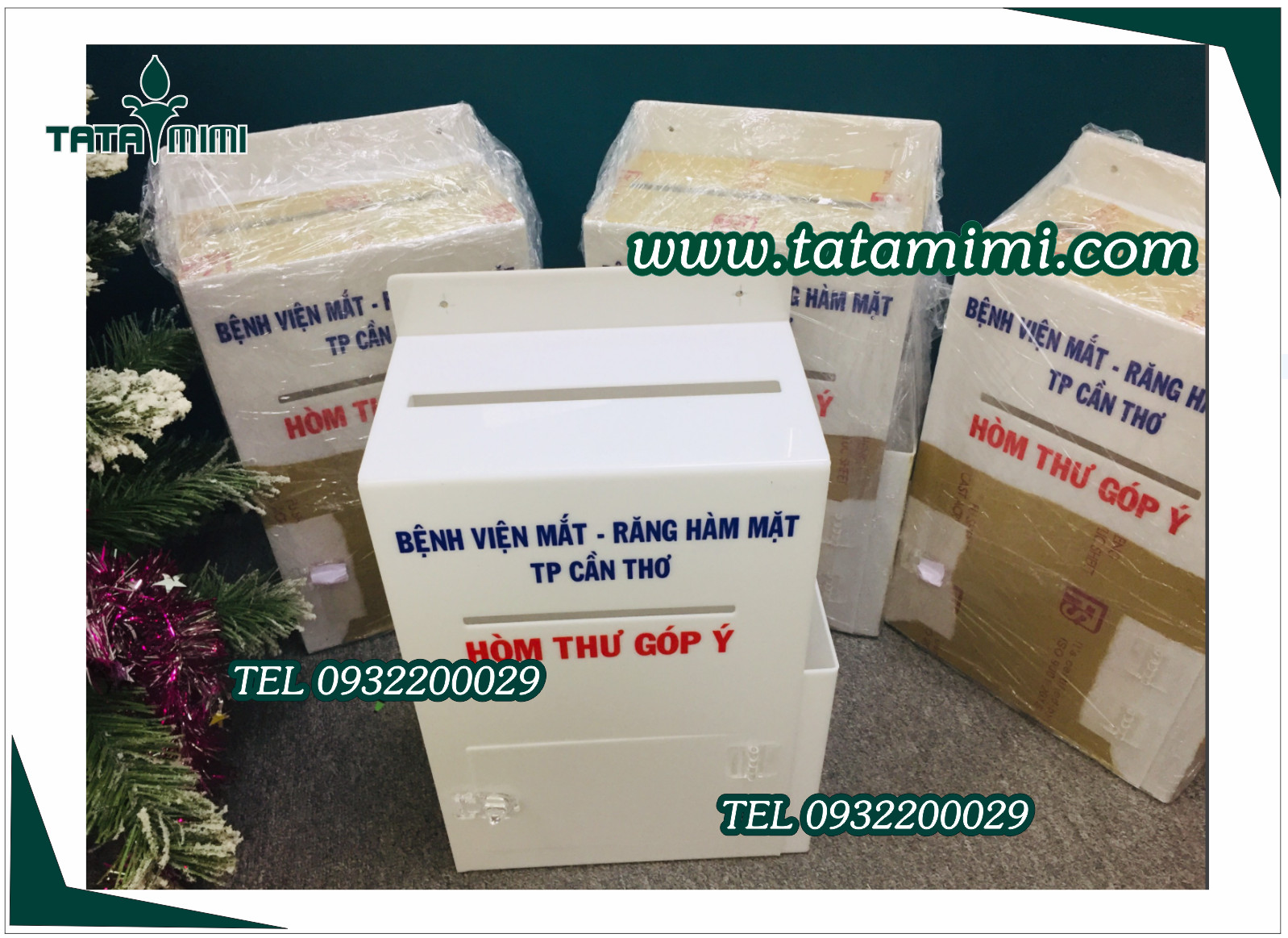 Hòm thư góp ý sản xuất từ mica trắng sữa