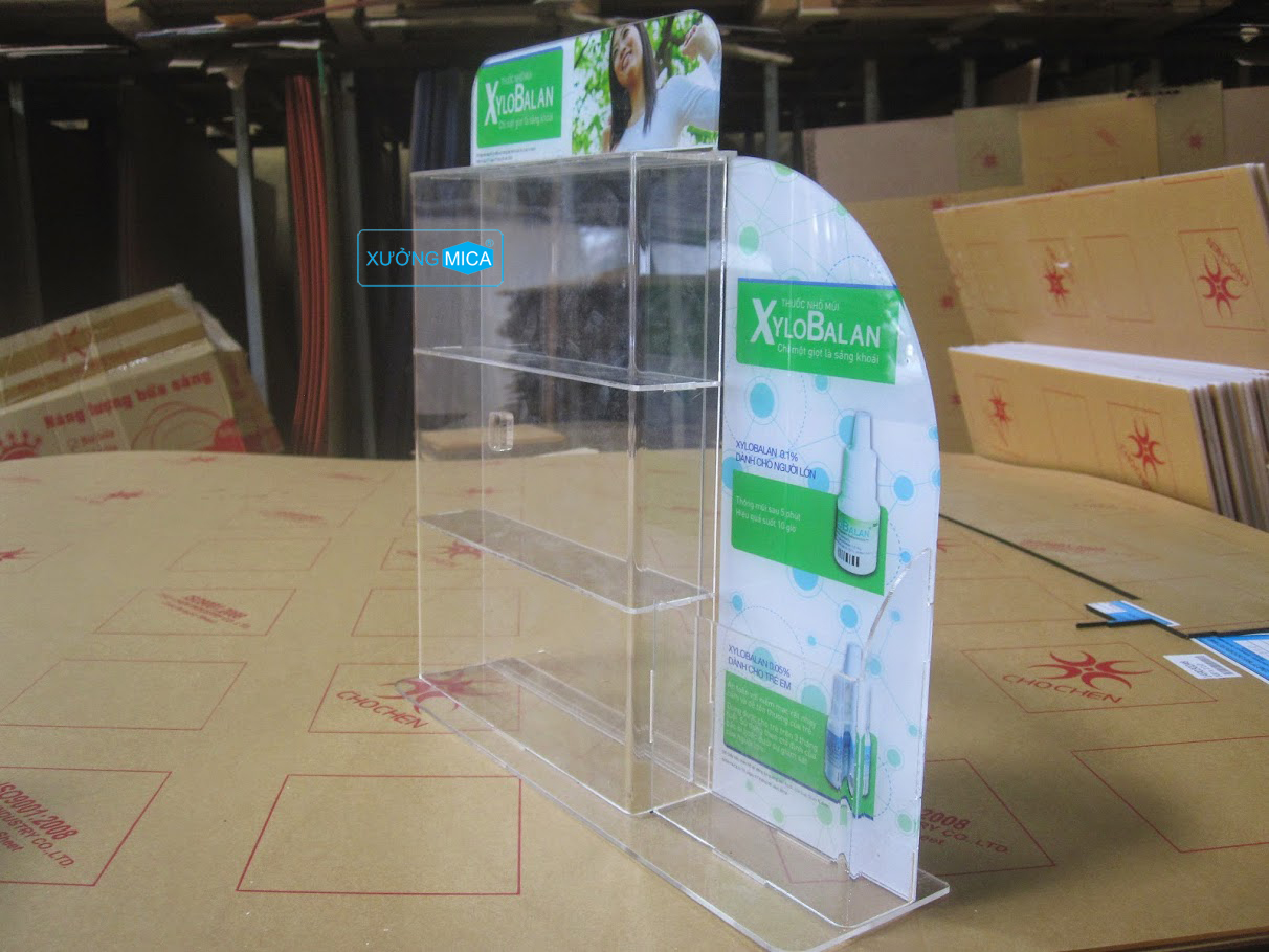 Tủ y tế bo nhôm và không được bo nhôm