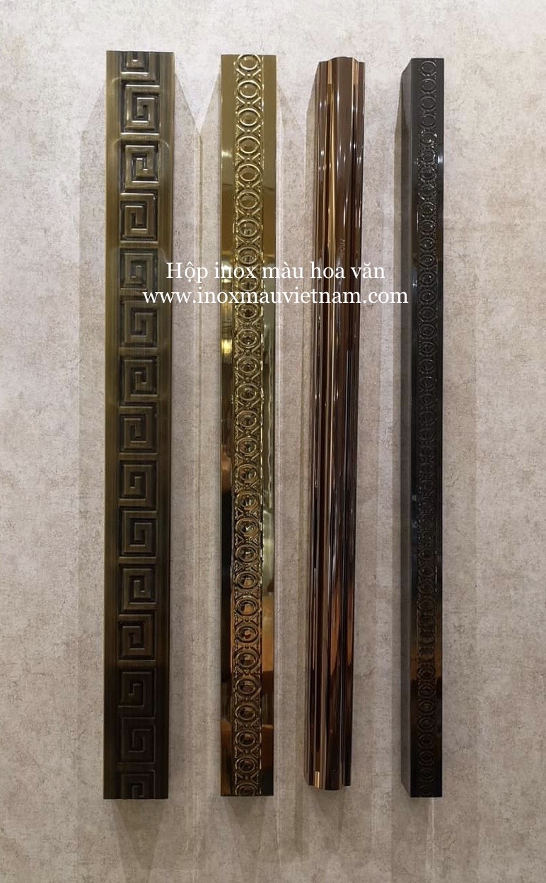 Hộp inox màu hoa văn