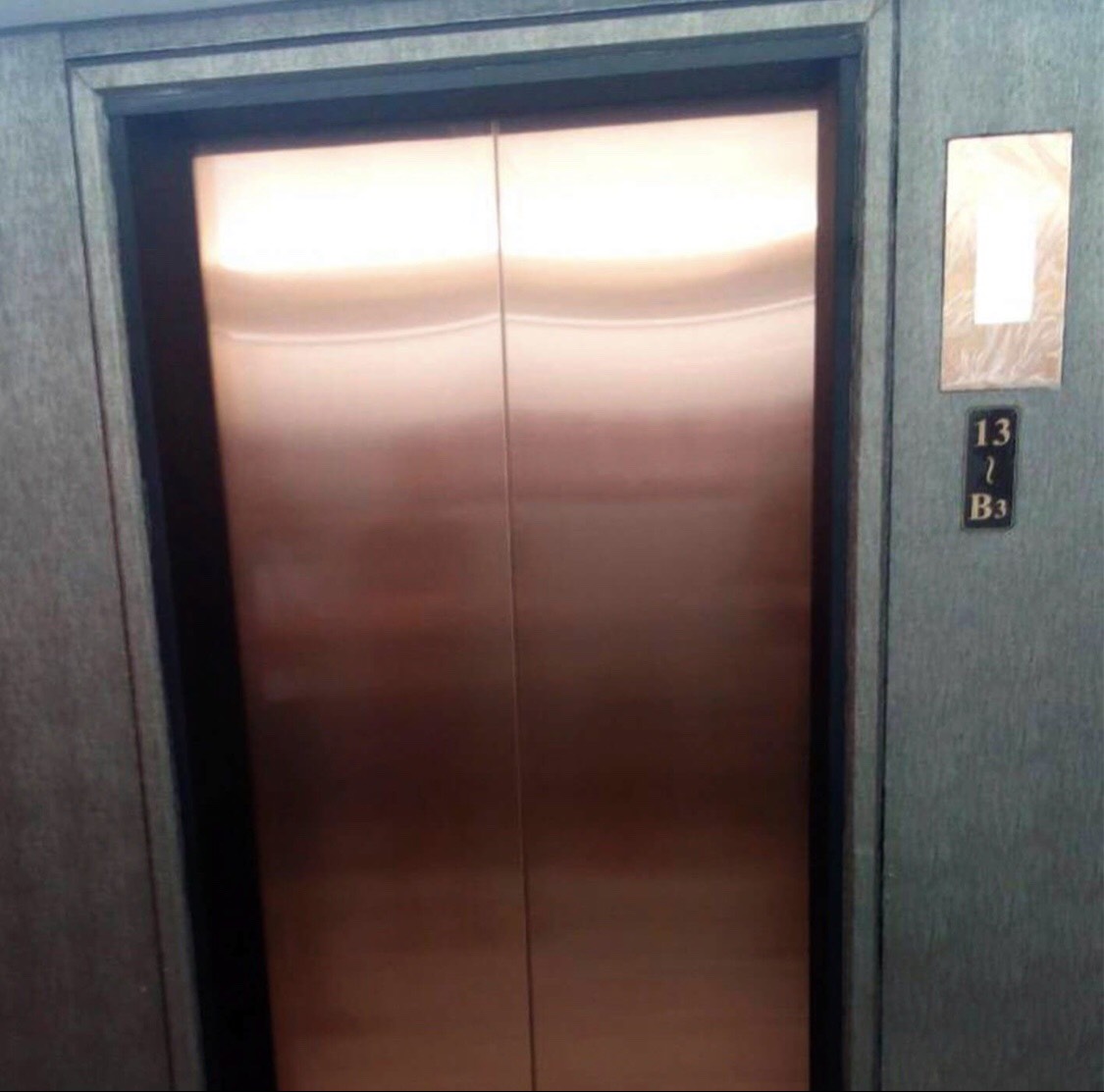 inox xước vàng hồng có chống vân tay