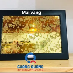 Inox hoa văn mai vàng