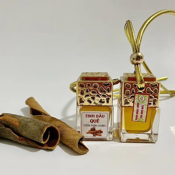 TINH DẦU QUẾ (TREO XE)