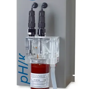 Máy phân tích độ dẫn điện riêng và độ dẫn cation Polymetron 9523, kèm bộ tính pH