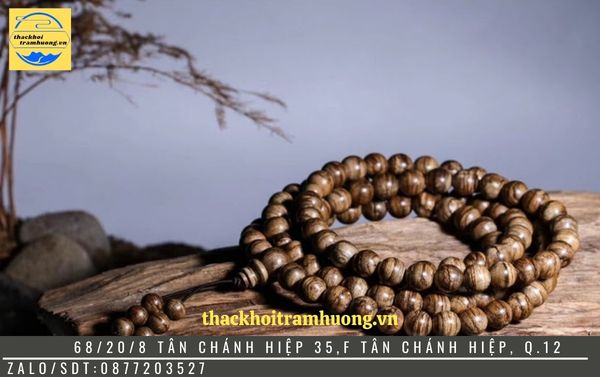 vòng gỗ trầm hương món quà ý nghĩa dành tặng cho bản thân mình và những người thân yêu vòng gỗ trầm hương món quà ý nghĩa dành tặng cho bản thân mình và những người thân yêu