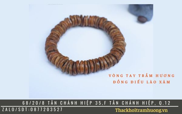 Vòng tay trầm hương Đống Điếu cho bé Vòng tay trầm hương Đống Điếu cho bé