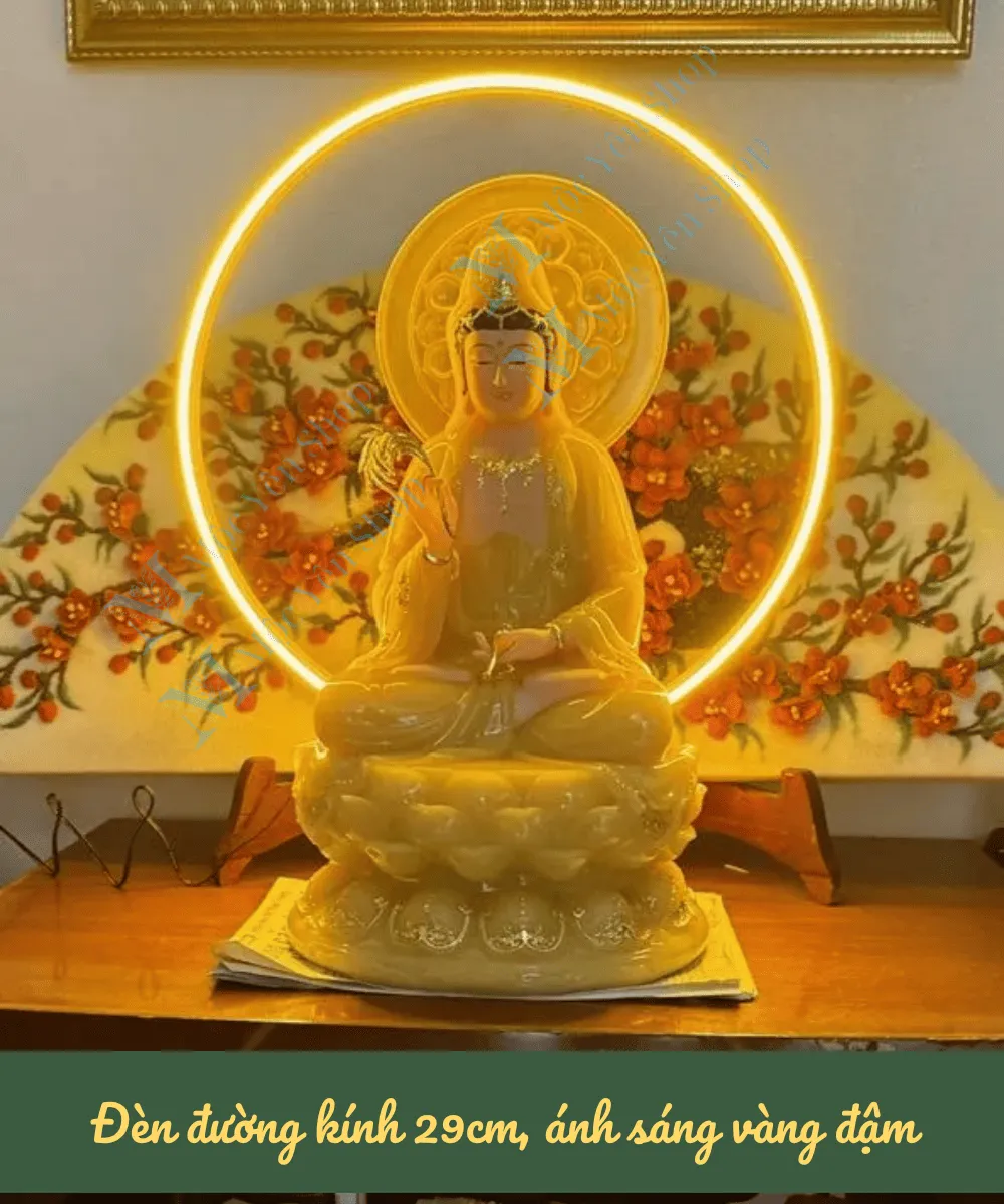 đèn hào quang gắn sau tượng Quan Âm Bồ Tát vàng