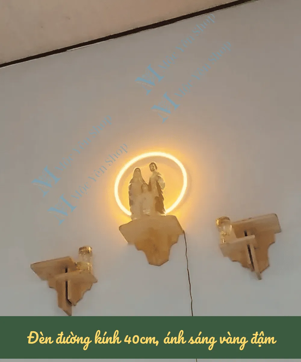 đèn thờ neon gắn lên bàn thờ Chúa