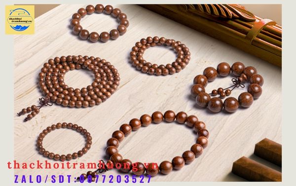 vòng trầm hương đa dạng với nhiều mẫu mã khác nhau vòng trầm hương đa dạng với nhiều mẫu mã khác nhau