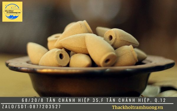 nụ trầm hương hình búp sen nụ trầm hương hình búp sen