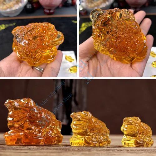 Cóc Ngậm Tiền Vàng 3 Chân Bằng Thủy Tinh – Thiềm Thừ Phong Thủy Chiêu Tài Giữ Lộc