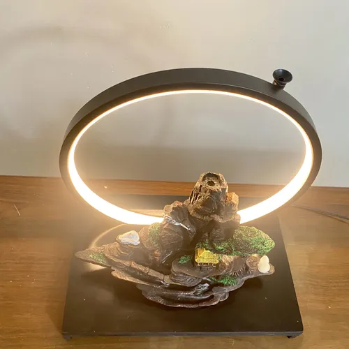 Thác khói trầm hương Mẫu Tiểu Cảnh Kết hợp bộ kệ đèn Led chỉnh màu