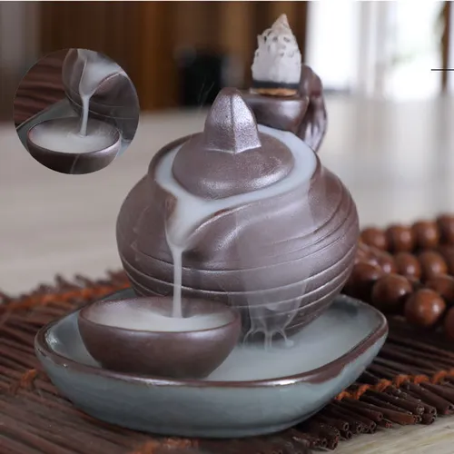 Thác Khói Trầm Hương Mẫu Ấm Trà