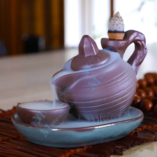 Thác Khói Trầm Hương Mẫu Ấm Trà