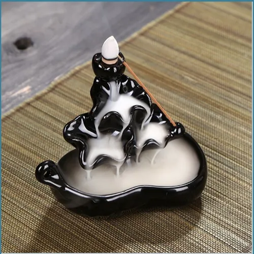 Thác khói trầm hương mẫu đài sen