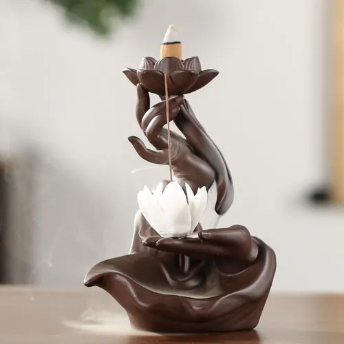Thác khói trầm hương Tay Phật nâng hoa