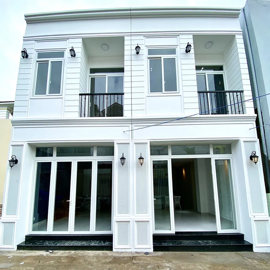 NHÀ PHỐ HẺM 86 LÊ BÌNH