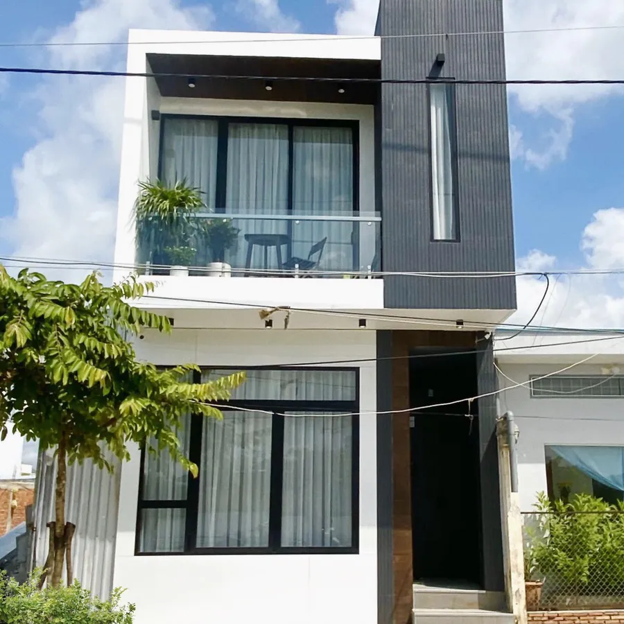 NHÀ ANH TUẤN EM -  BỜ HỒ BÚN XÁNG