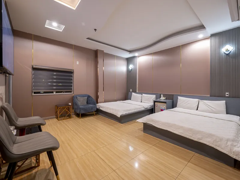 Quad Room