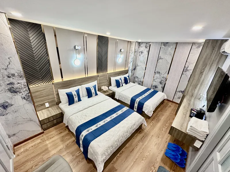 Quad Room