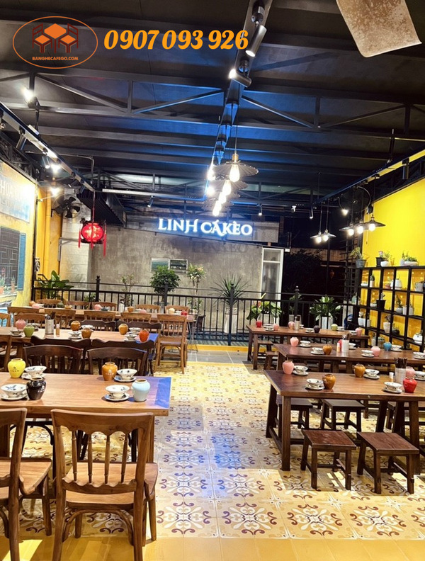 Chọn bàn ghế cho nhà hàng cần lưu ý đến chất liệu