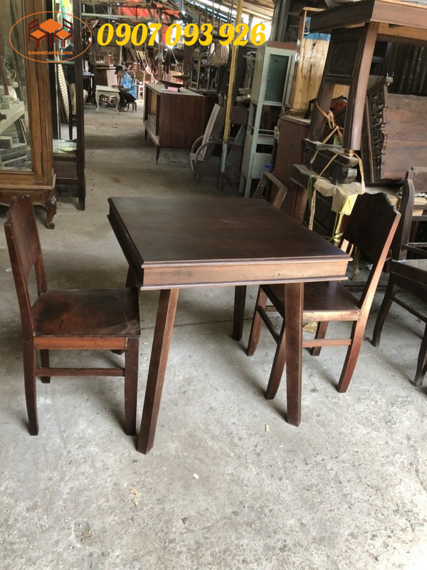 Bàn ghế quán nhậu giá rẻ, chất lượng và có bảo hành