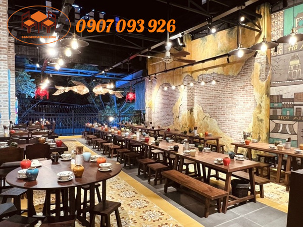 Bàn ghế gỗ cho nhà hàng