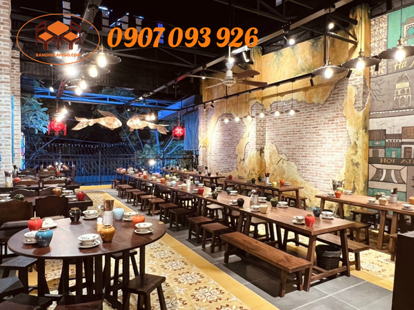 Bàn ghế kiểu đơn giản