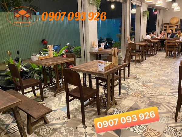 Mua bàn ghế gỗ chất lượng cho nhà hàng