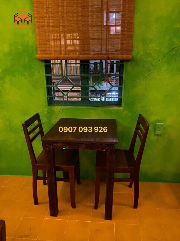 Bố trí bàn ăn khoa học